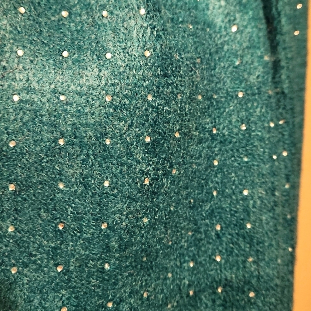 Gorgeous Double Infinity Scarf - Picture 3 of 5